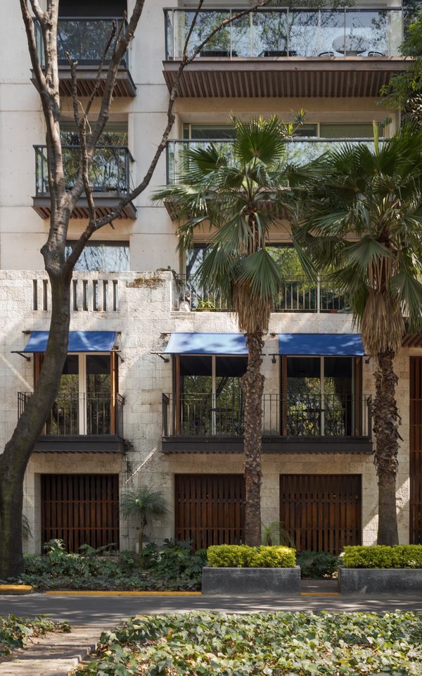 Campos Elíseos 71
